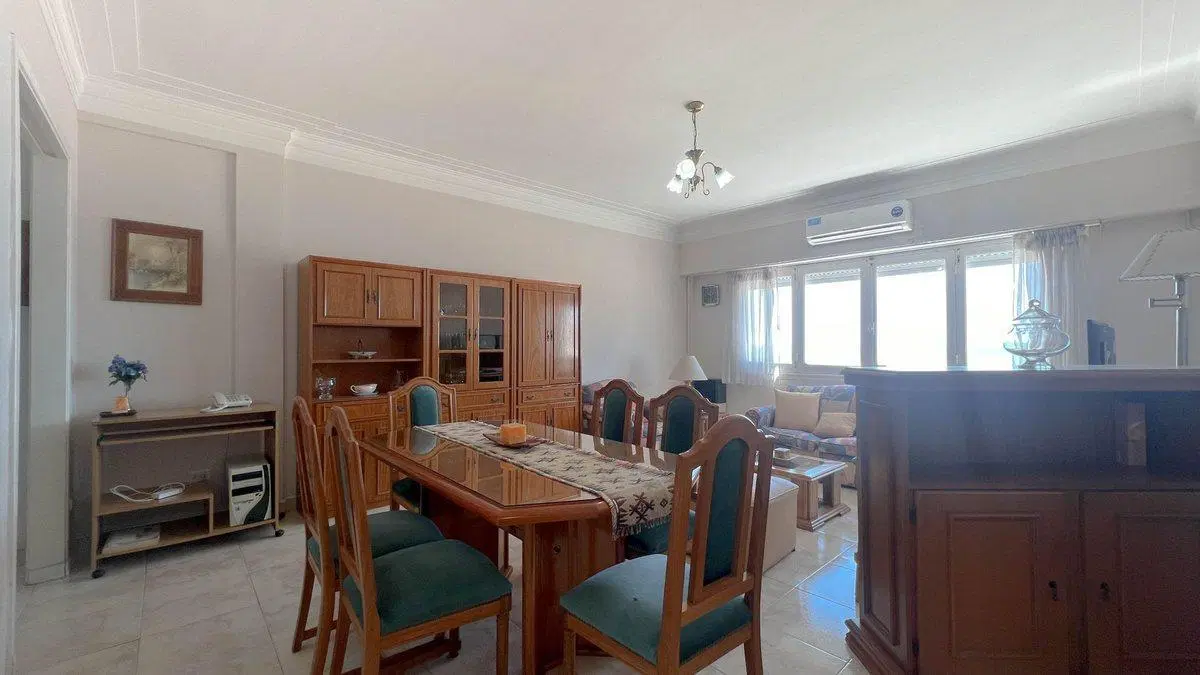 Venta Departamento 4 amb. La Perla vista al mar 2