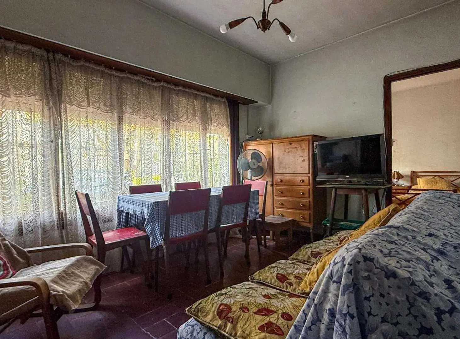 Venta PH 2 Ambientes con Patio Propio B. Do Bosco 4