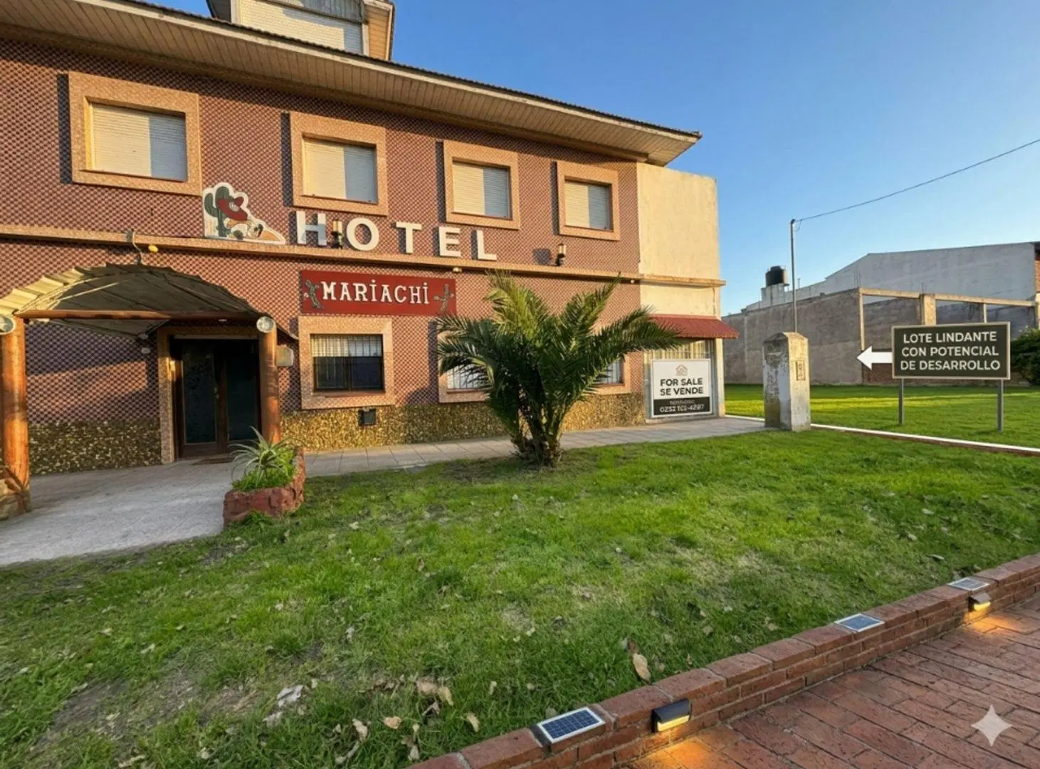VENTA HOTEL 21 HABITACIONES Y LOTE LINDERO MOGOTES 2