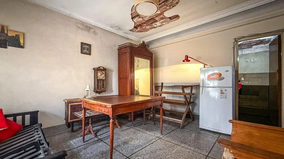 Venta de galpon con casa a reciclar bª los andes 8