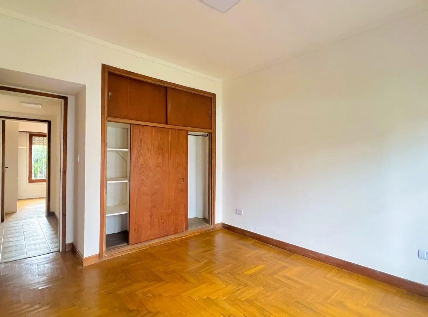 Venta casa 4 ambientes zona el Gaucho apta credito 2