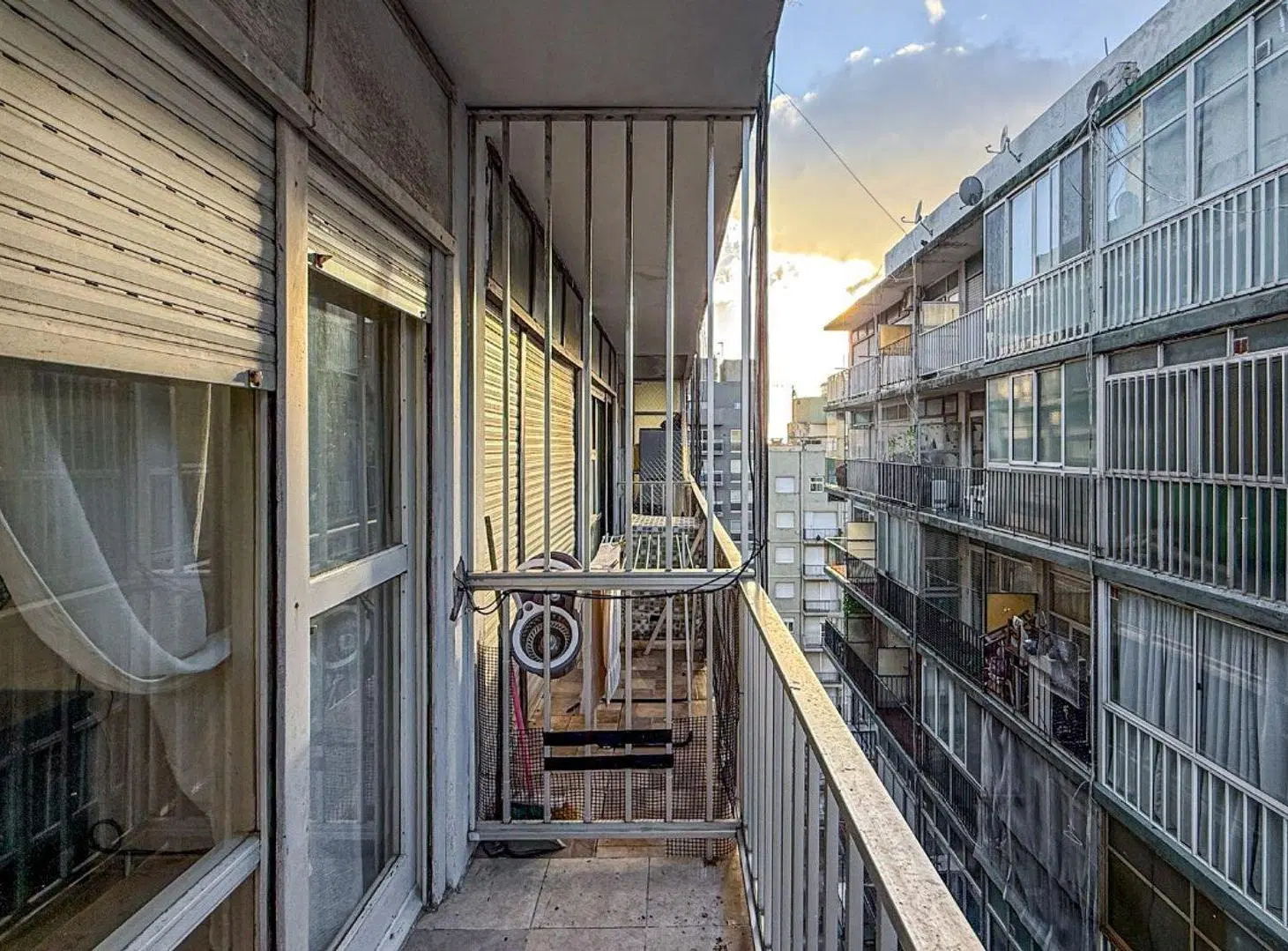 ALQUILER 24 MESES MONOAMBIENTE GUEMES CON BALCON. 5