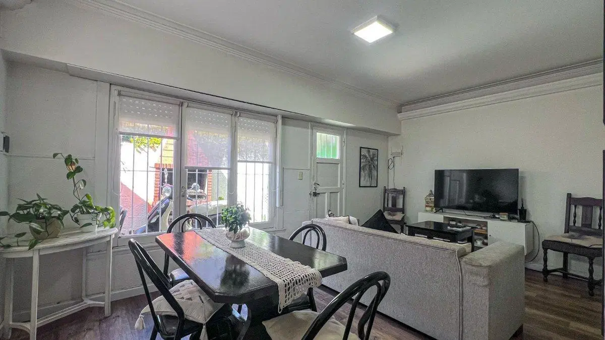 PH 3 amb. en Chauvin con balcón, patio y parrilla 5