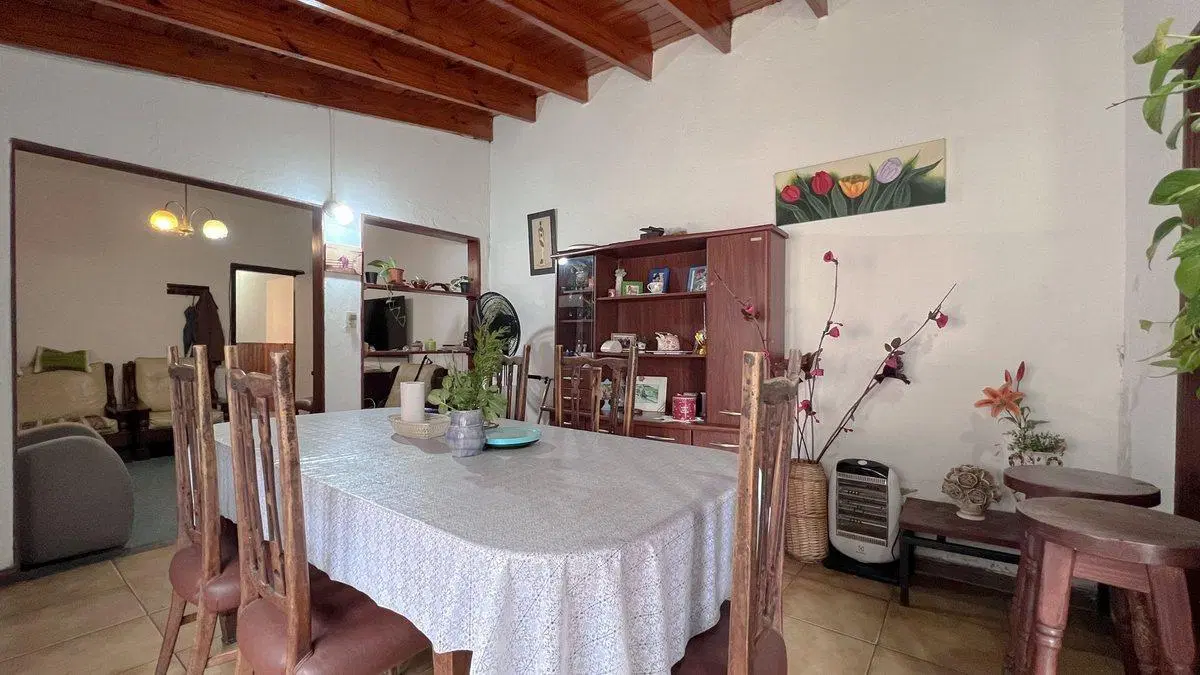 VENTA CASA 3 AMBIENTES BARRIO POMPEYA 3