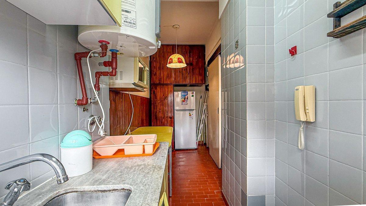 Foto de Depto 2 ambientes amueblado con terraza y parrila, imagen 4