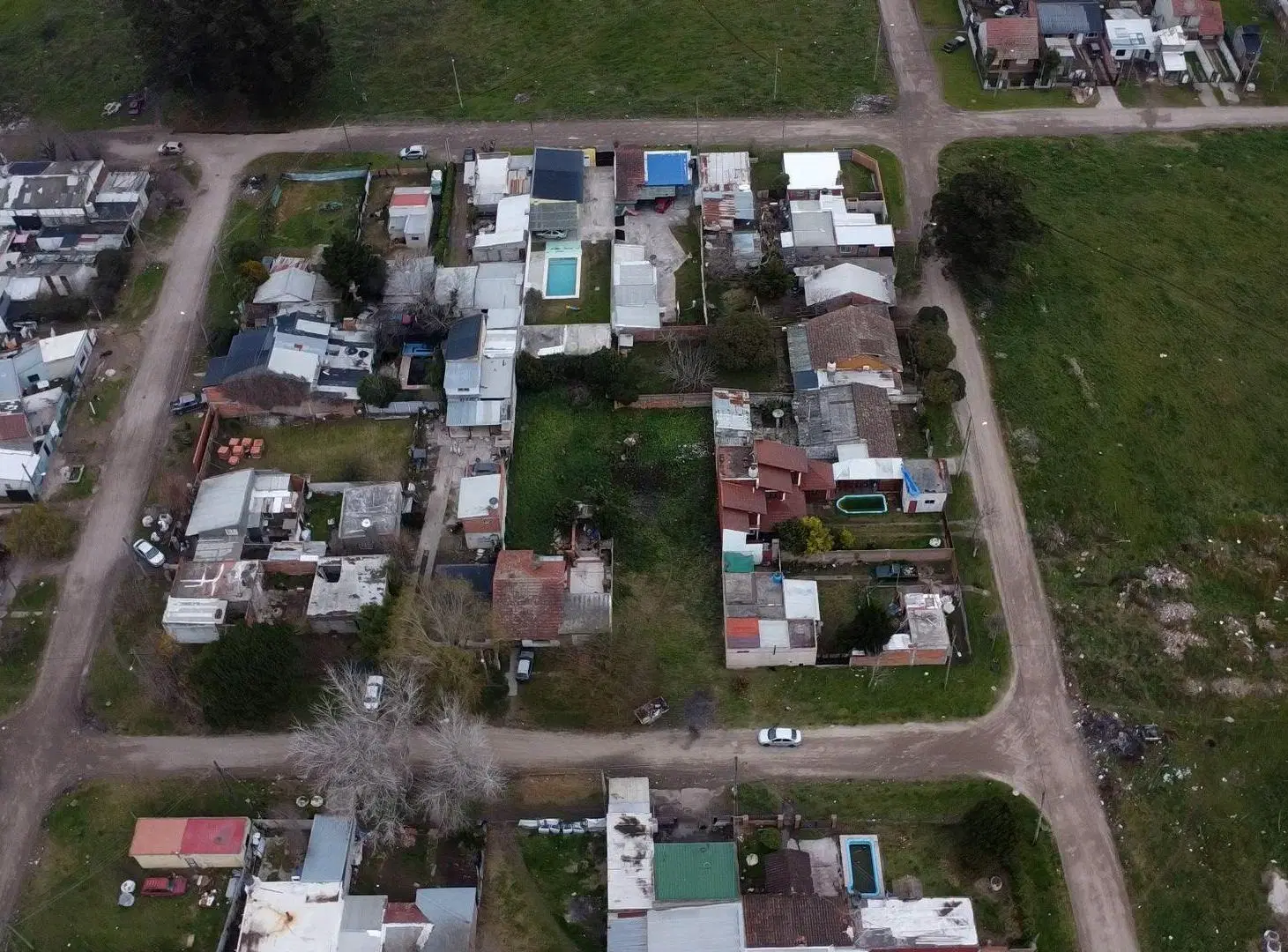 VENTA LOTE REJON E/190 Y 192 UNICO TODOS SERVICIOS 5