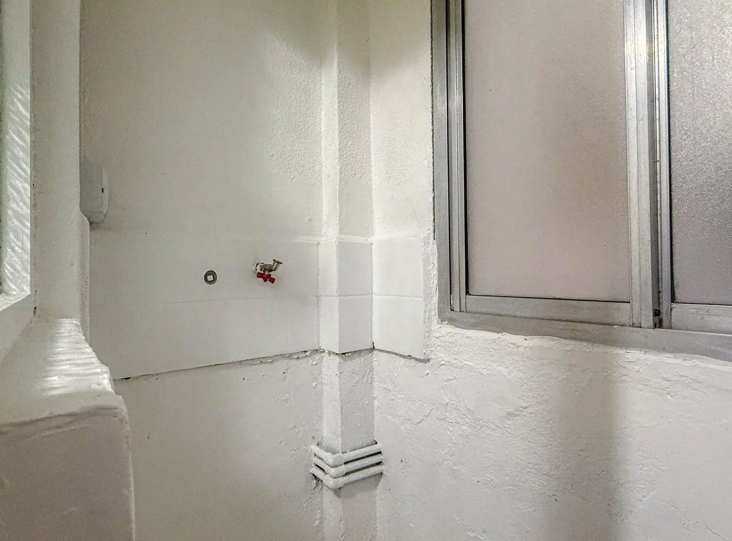 Alquiler 12 meses departamento 3 amb zona Guemes 2