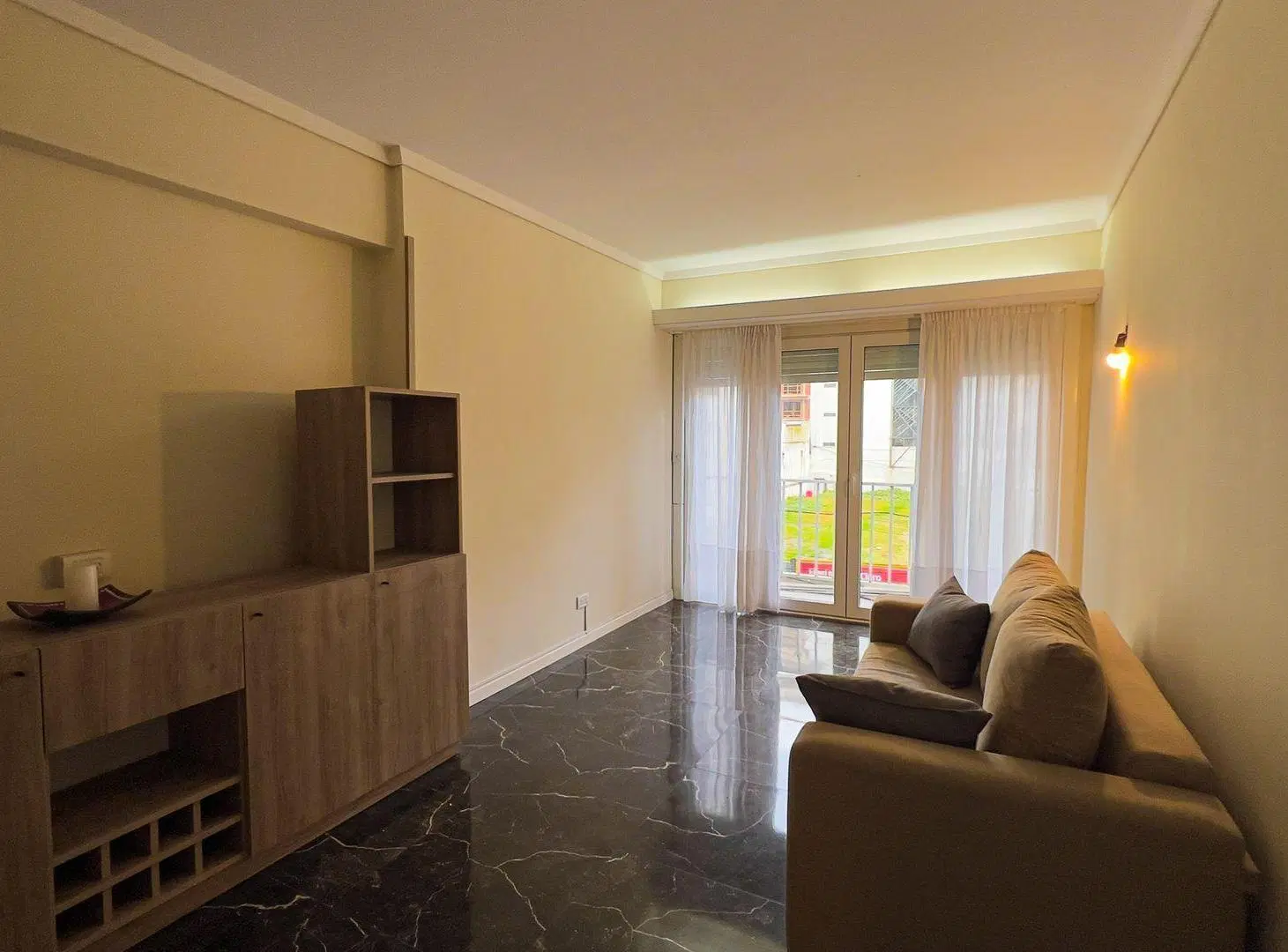 VENTA DEPTO 2 AMB C/DEP AL FRENTE ZONA ALDREY 4