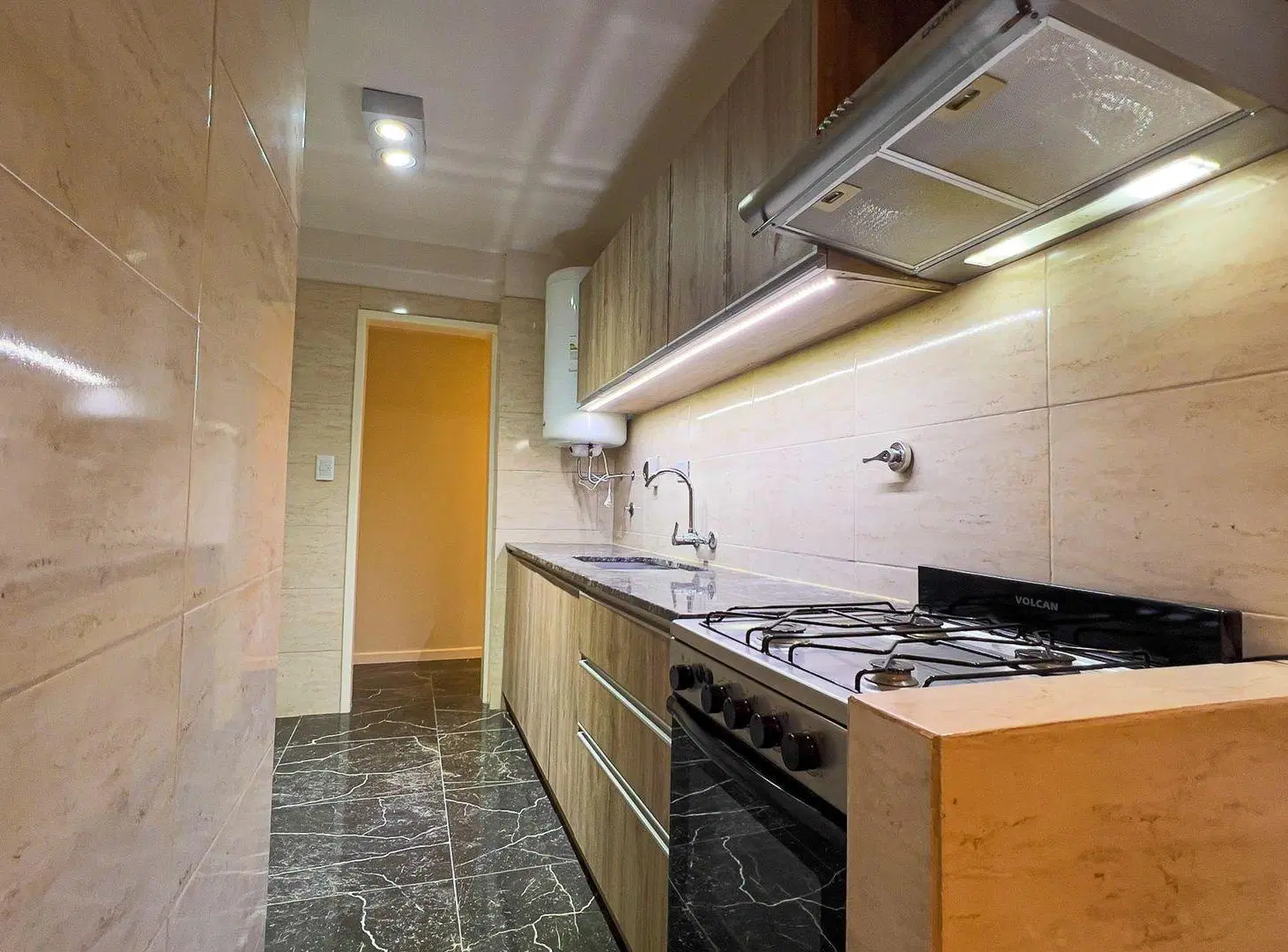 VENTA DEPTO 2 AMB C/DEP AL FRENTE ZONA ALDREY 2