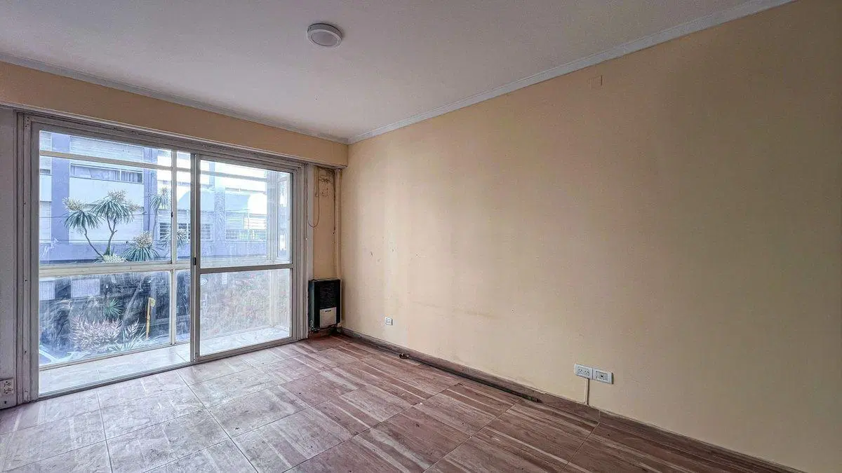 VENTA SEMIPISO 3 AMB MACROCENTRO BALCON CORRIDO 4