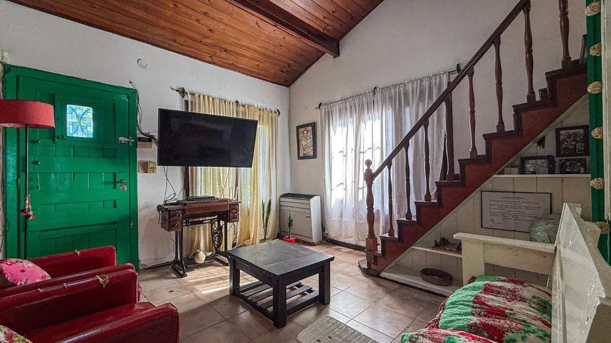 Venta Casa 5 ambientes Bo Las Heras jardín galpón 4