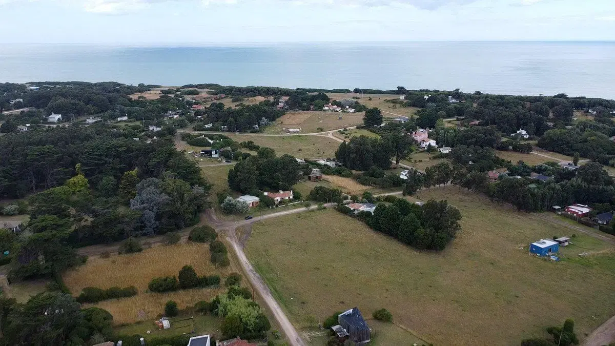 Lote a la venta chapadmalal a metros del mar 3
