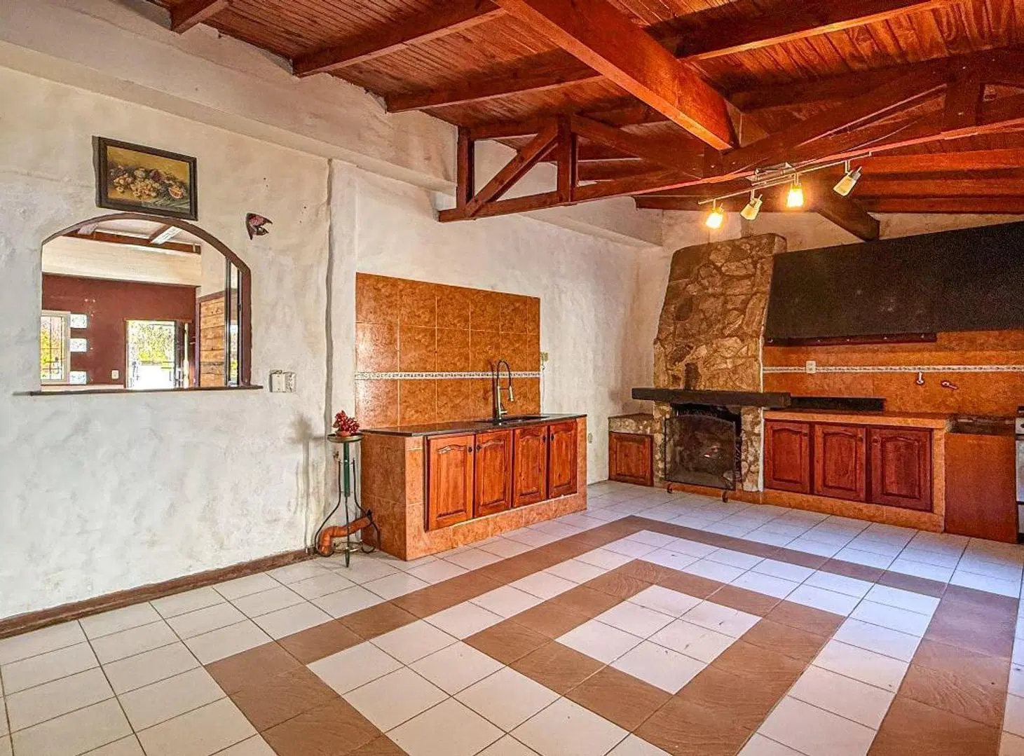 Venta casa 3 amb + departamento 2 amb Santa Clara 4