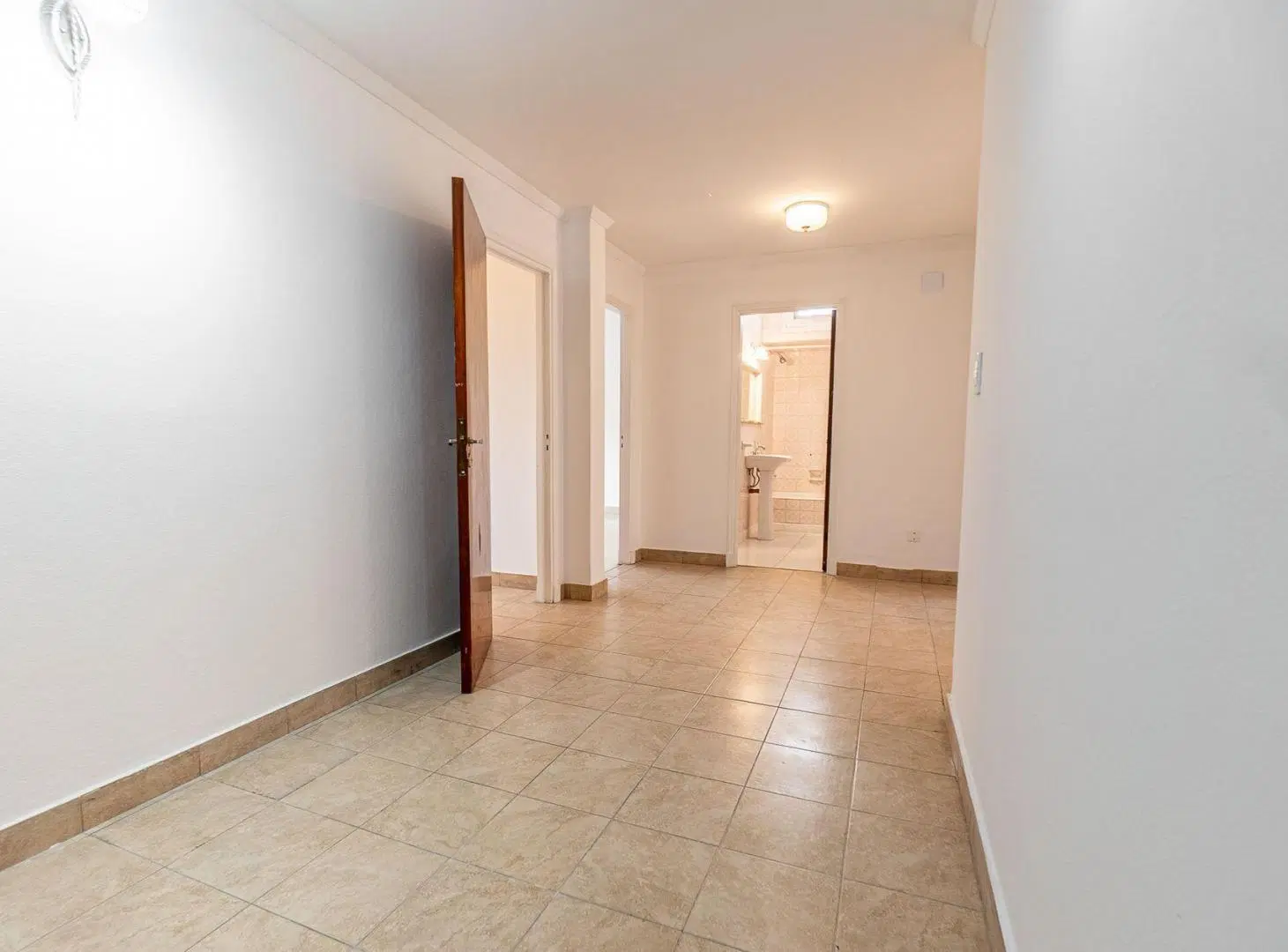 ALQUILER - Casa en PH 4 ambientes - Chauvin 2