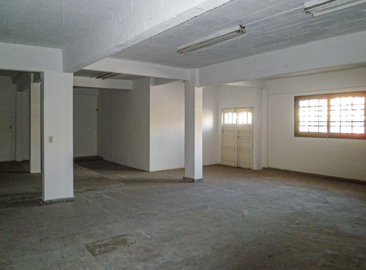 VENTA IMPORTANE ESQUINA EN DOS PLANTAS DE 631 M2 3