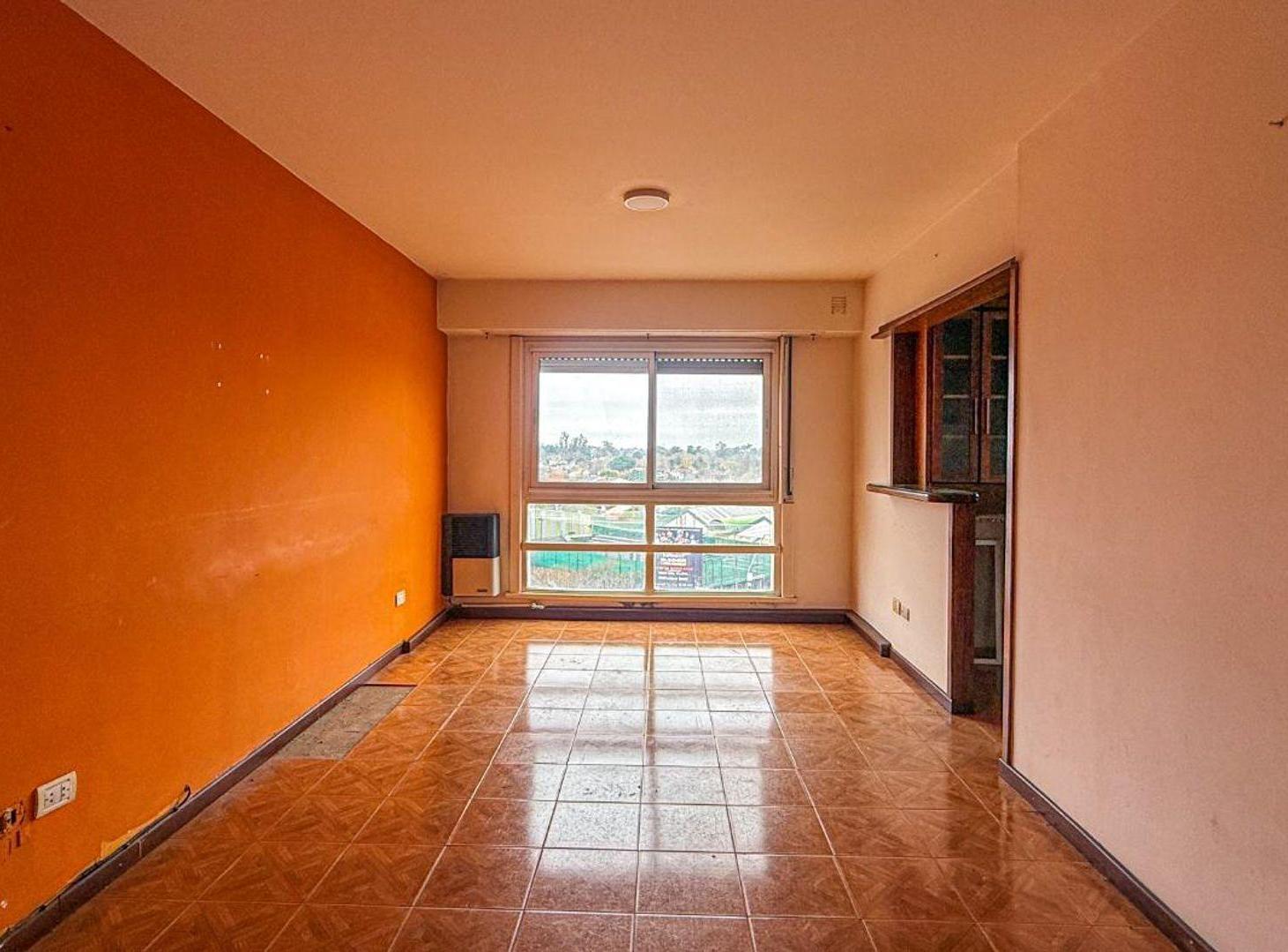 VENTA DE DEPARTAMENTO 3 AMB BARRIO CONSTITUCION
