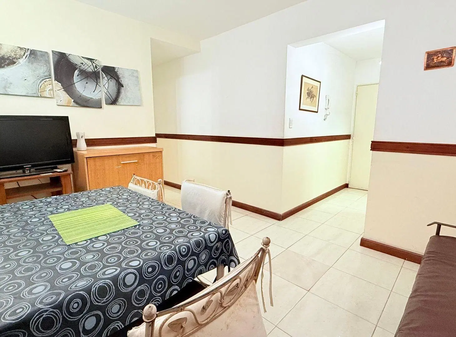 DEPARTAMENTO  EN VENTA DE 2 AMBIENTES CENTRO 4