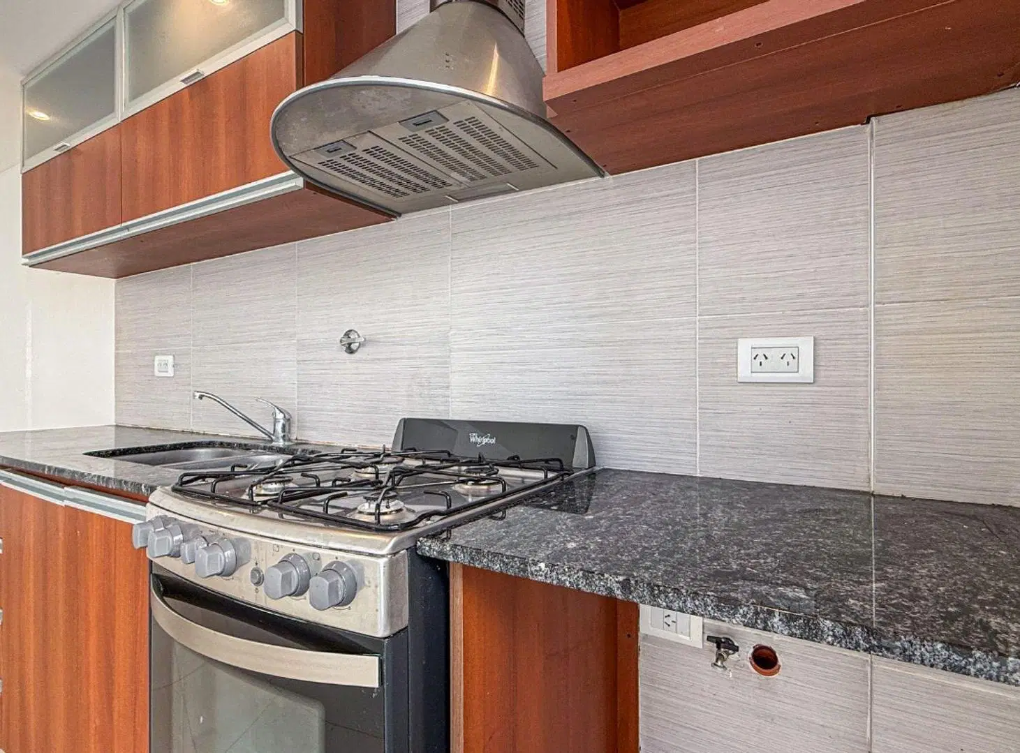 Venta Monoambiente 40m2 luminoso  – Plaza Colon 2