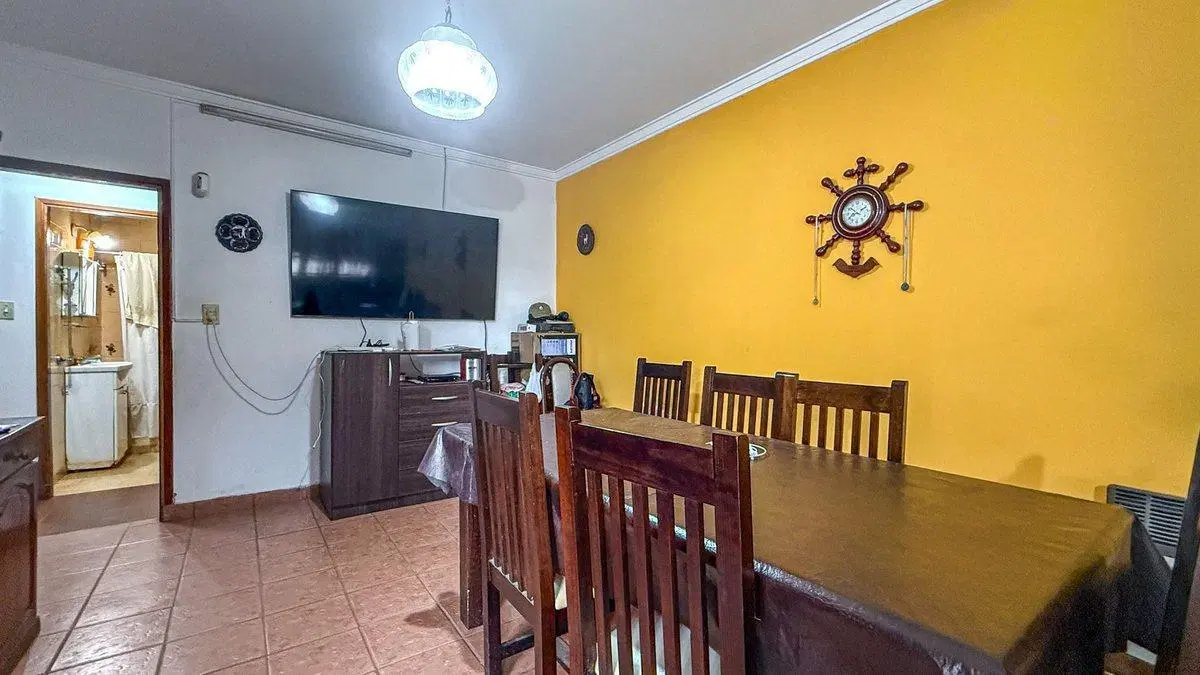 EN VENTA CASA 3 AMBIENTES  - APTO CRÉDITO 2