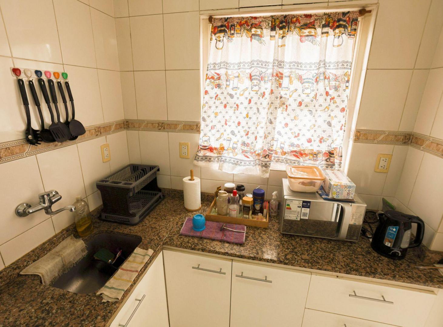 Foto de VENTA DEPARTAMENTO 2 AMBIENTES AL FRENTE CENTRO, imagen 5