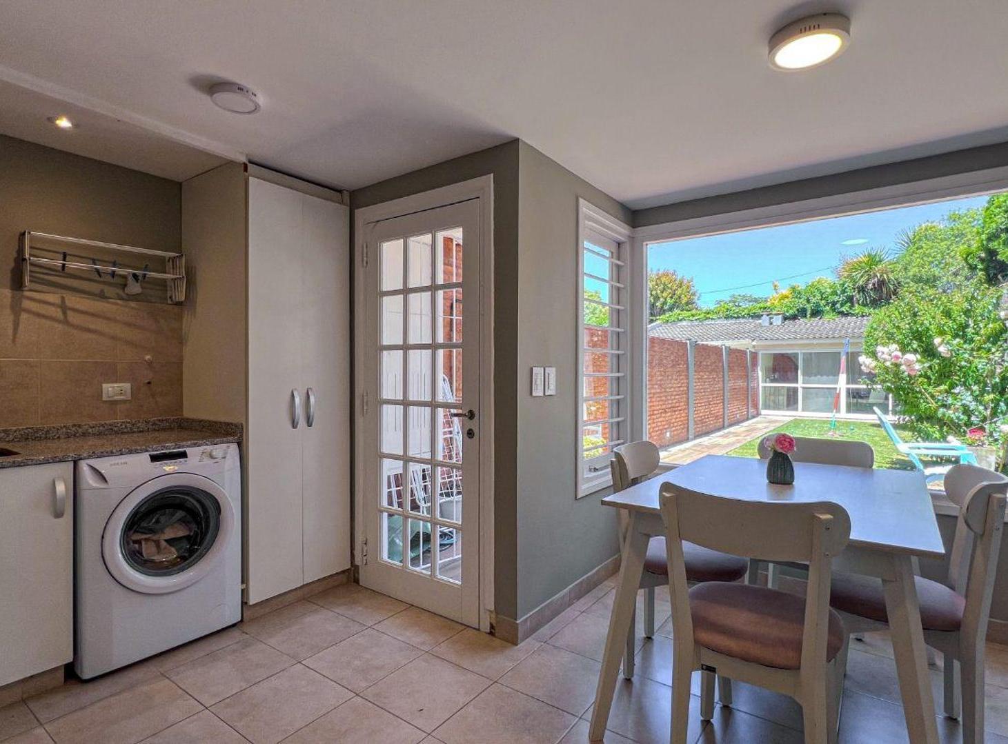 Foto de CASA DUPLEX 3 AMB VENTA SAN CARLOS CON PARQUE, imagen 4