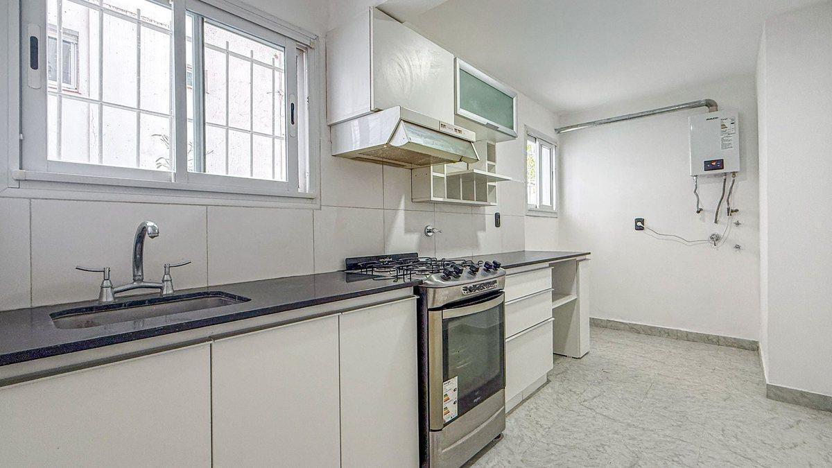 Foto de VENTA DEPTO 4 AMBIENTES LA PERLA COCHERA Y PATIOS, imagen 5