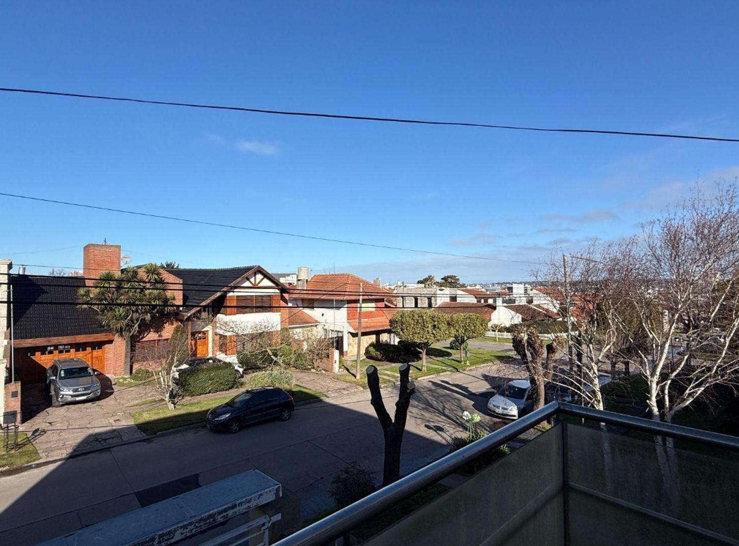 Foto de ALQUILER PH 4 AMB BARRIO SAN CARLOS A ESTRENAR, imagen 3