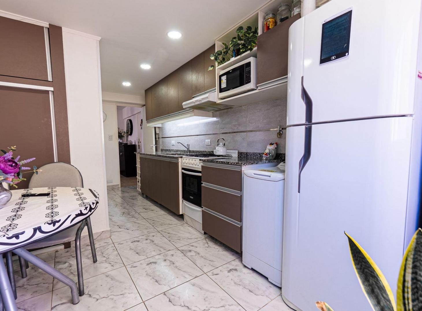 Foto de VENTA DEPARTAMENTO 3 AMBIENTES CENTRO RECICLADO, imagen 1