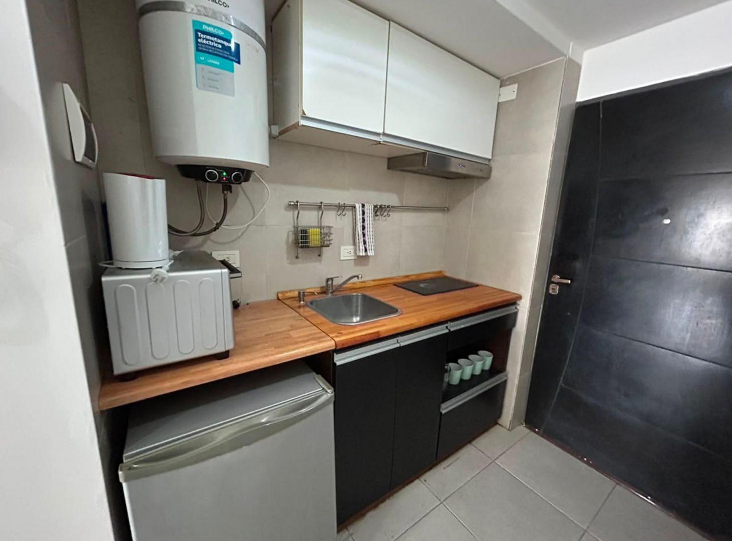 Foto de VENTA MONOAMBIENTE BALCÓN LA PERLA COCHERA, imagen 1