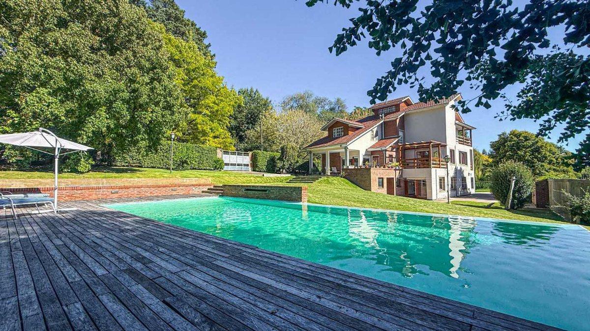Foto de VENTA CASA 5 AMBIENTES PARQUE Y PISCINA SIERRAS, imagen 4