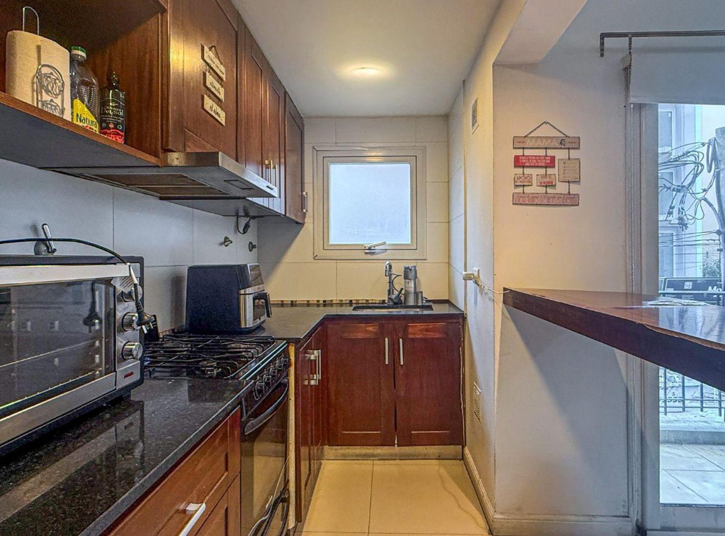 Foto de VENTA DPTO 4 AMBIENTES AL FRENTE LA PERLA COCHERA, imagen 4