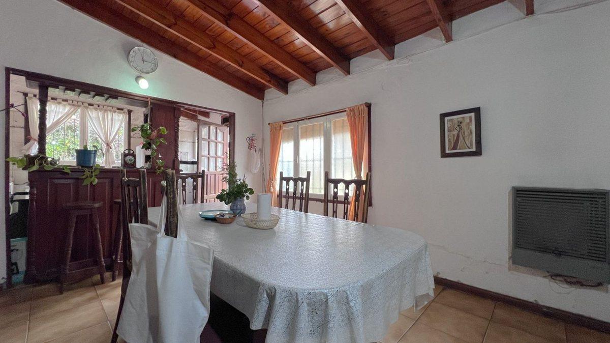 Foto de VENTA CASA 3 AMBIENTES BARRIO POMPEYA, imagen 1