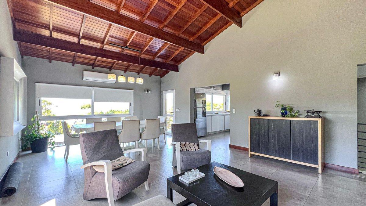 Foto de VENTA CASA 6 AMBIENTES SIERRA DE LOS PADRES PILETA, imagen 4