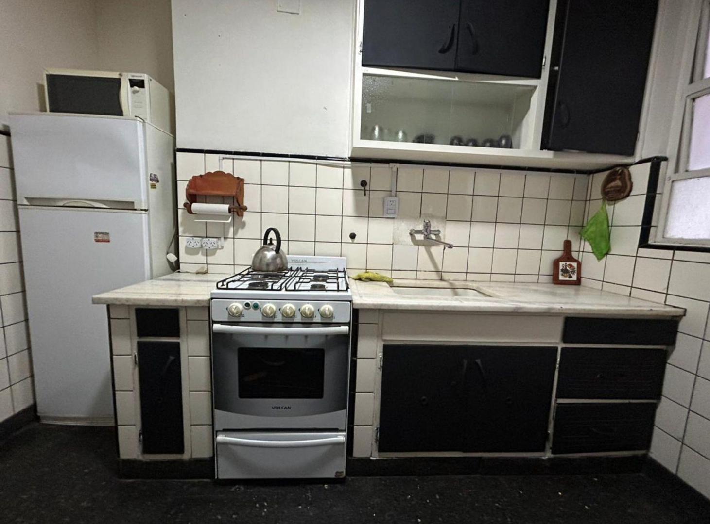 Foto de VENTA DPTO 2 AMBIENTES C/ DEP. AL FRENTE CENTRO, imagen 2