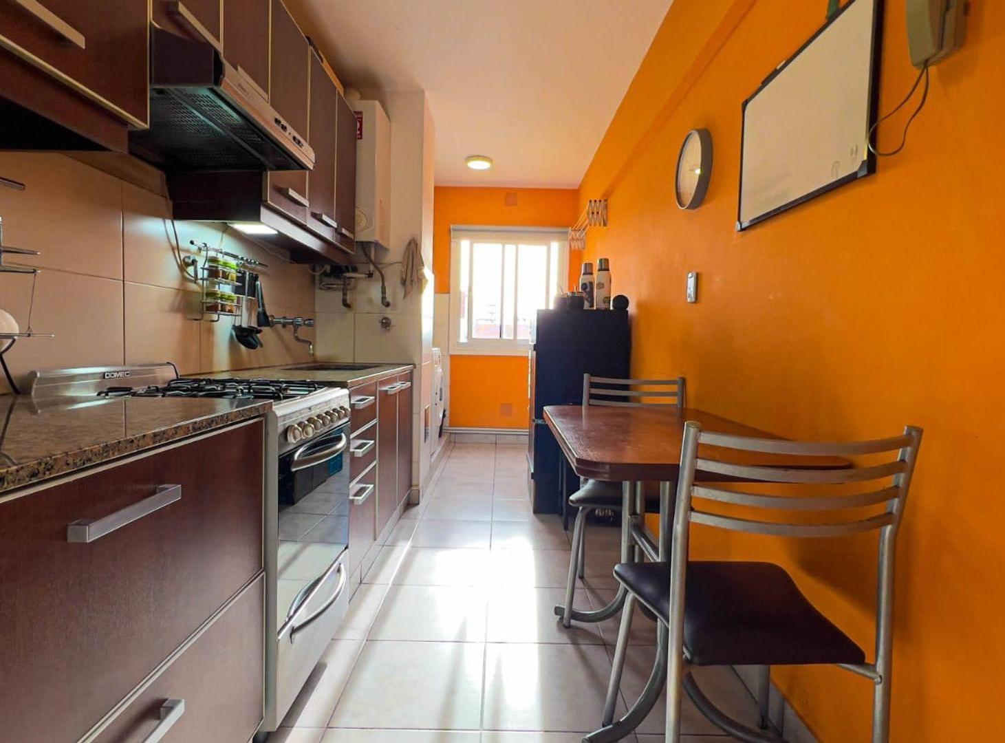 Foto de Departamento 4 ambientes con cochera, zona Chauvin, imagen 1