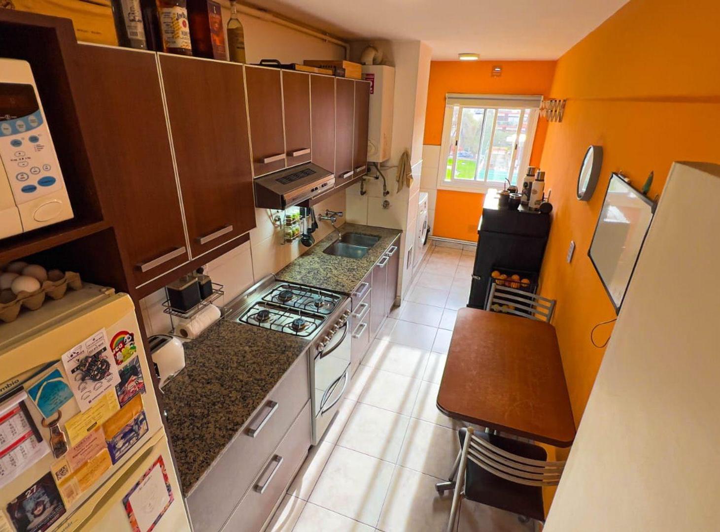 Foto de Departamento 4 ambientes con cochera, zona Chauvin, imagen 3