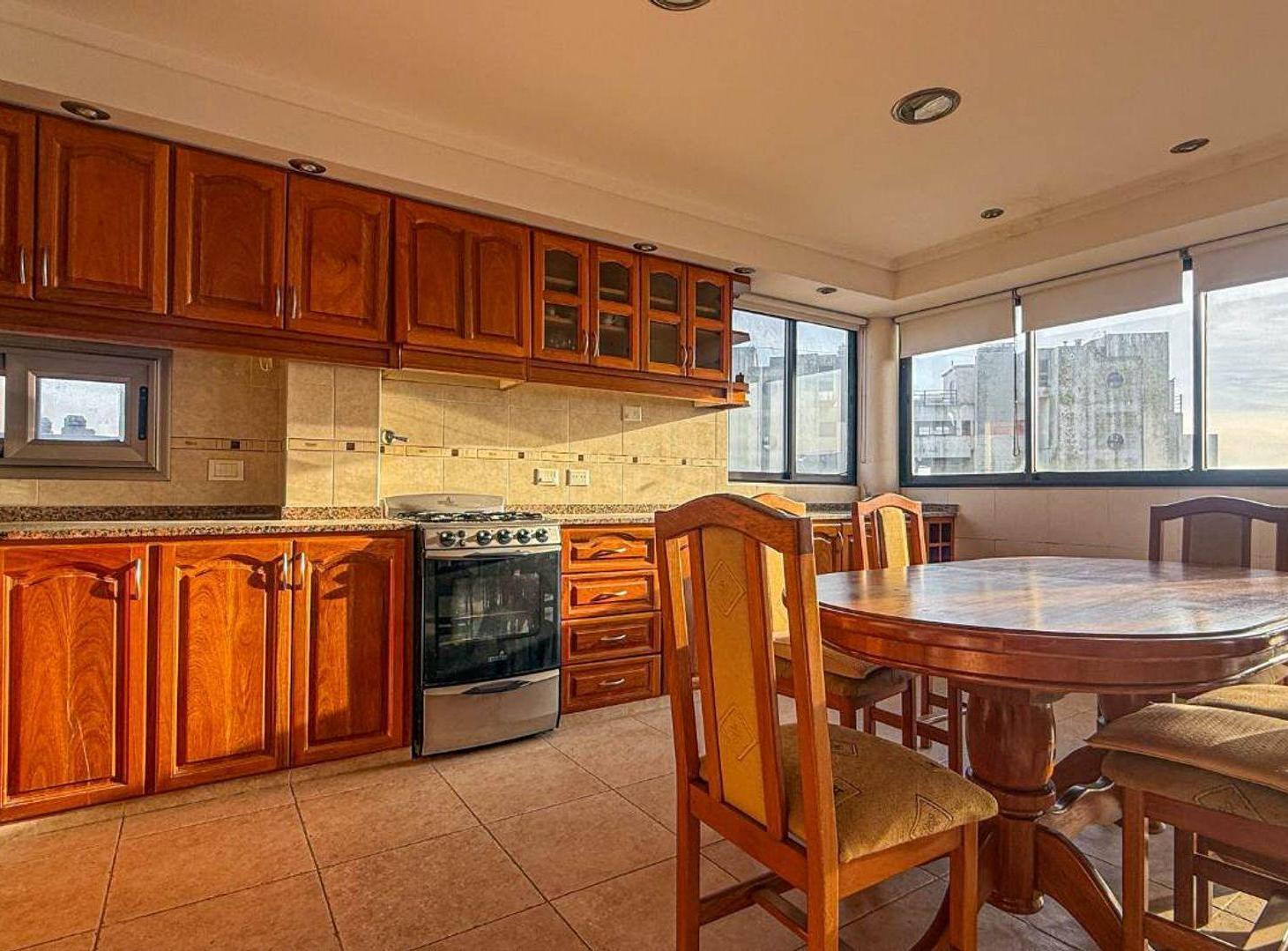Foto de VENTA TRÍPLEX FRENTE AL MAR STELLA MARIS COCHERAS, imagen 3