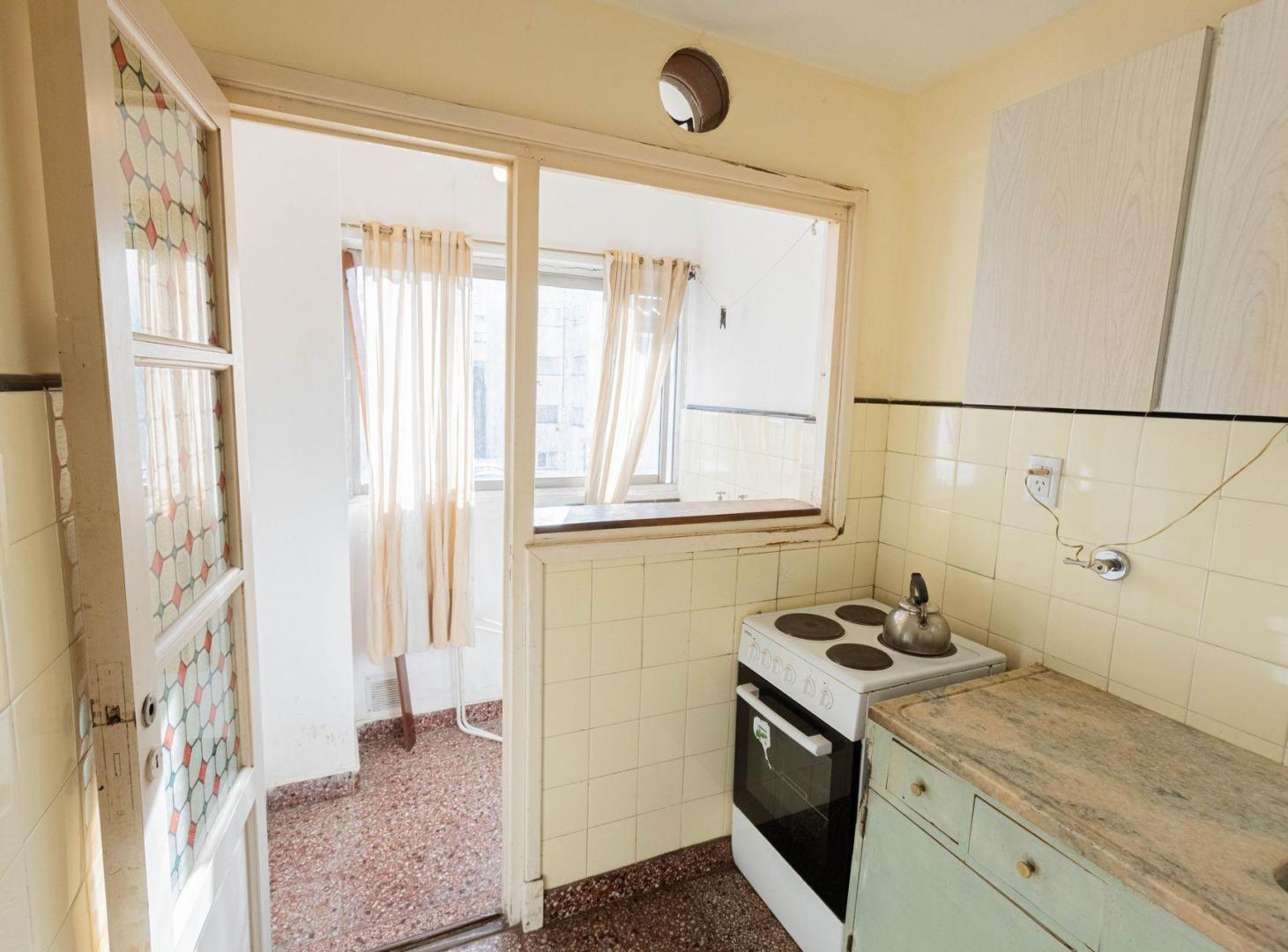 Foto de VENTA DEPARTAMENTO 4 AMB CON GAS LA PERLA BALCON, imagen 4