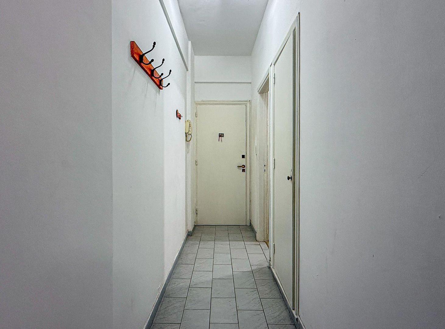 Foto de VENTA DE DEPARTAMENTO 3 AMBIENTES PLAZA COLON, imagen 4
