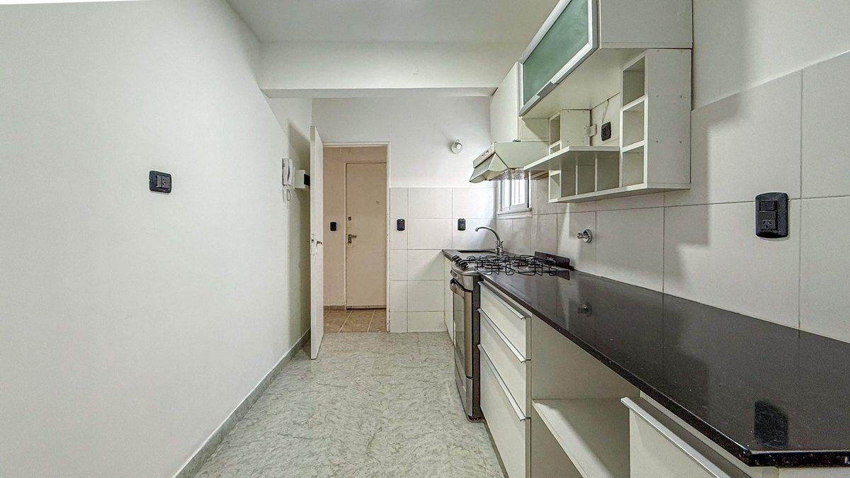 Foto de VENTA DEPTO 4 AMBIENTES LA PERLA COCHERA Y PATIOS, imagen 1