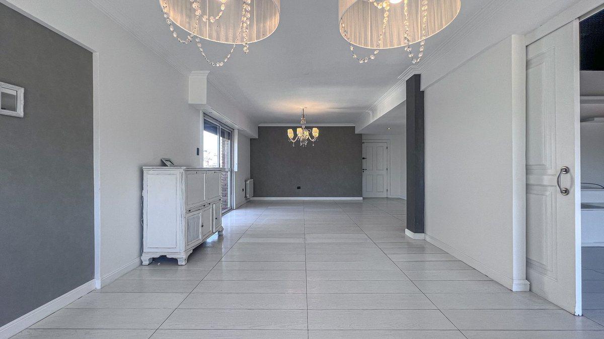 Foto de VENTA DEPARTAMENTO 5 AMBIENTES LA PERLA, imagen 4