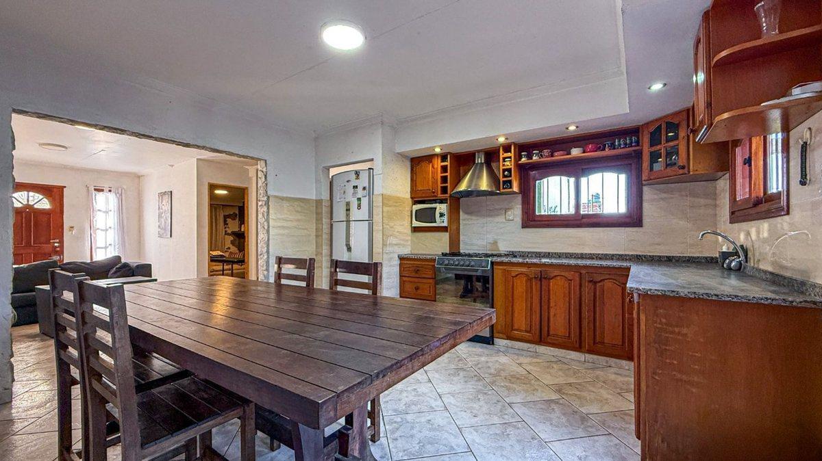 Foto de Venta Casa 5 ambientes Colinas de Peralta Ramos, imagen 4