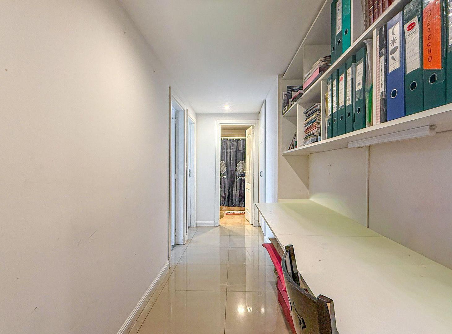 Foto de VENTA DPTO 4 AMBIENTES AL FRENTE LA PERLA COCHERA, imagen 1