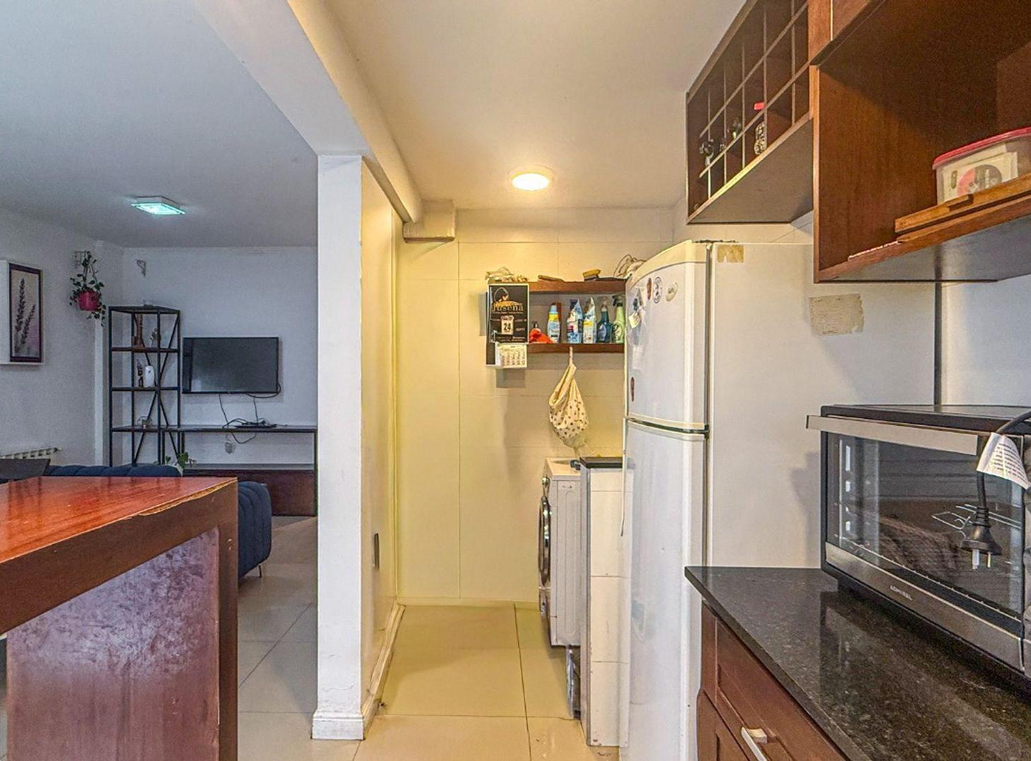 Foto de VENTA DPTO 4 AMBIENTES AL FRENTE LA PERLA COCHERA, imagen 3