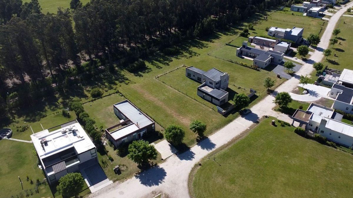 Foto de VENTA LOTE 829 M2 EN BARRIO HARAS DEL MAR, imagen 5