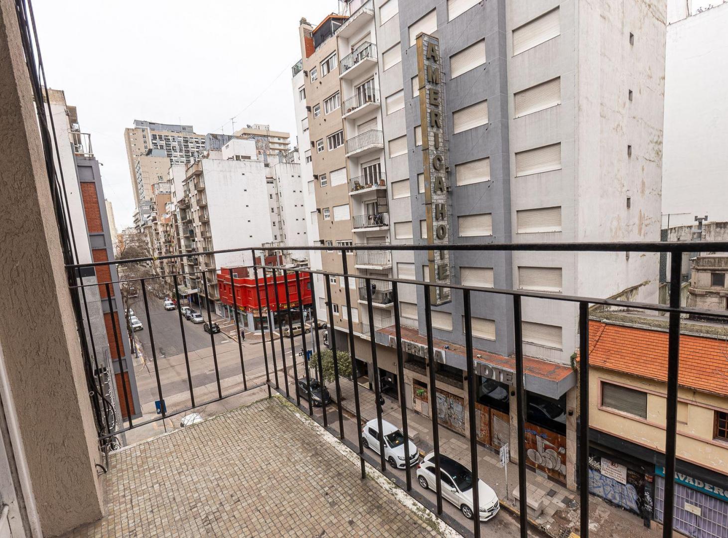 Foto de VENTA DEPARTAMENTO 2 AMBIENTES CON DEP. CENTRO, imagen 4