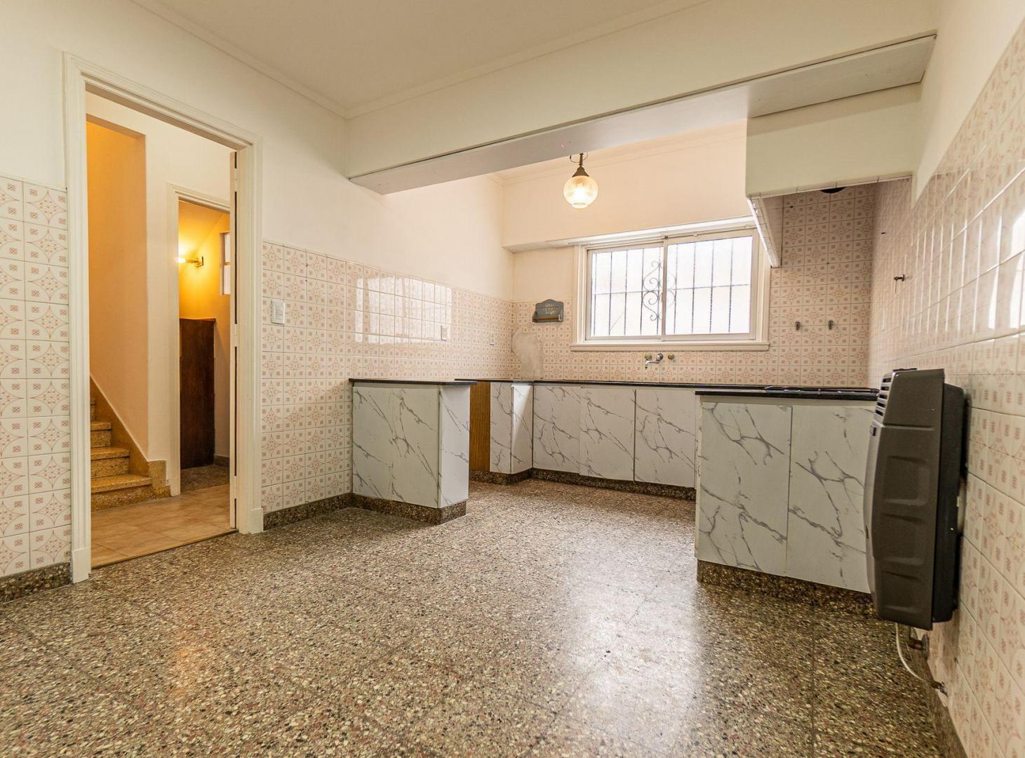 Foto de ALQUILER - Casa en PH 4 ambientes - Chauvin, imagen 5