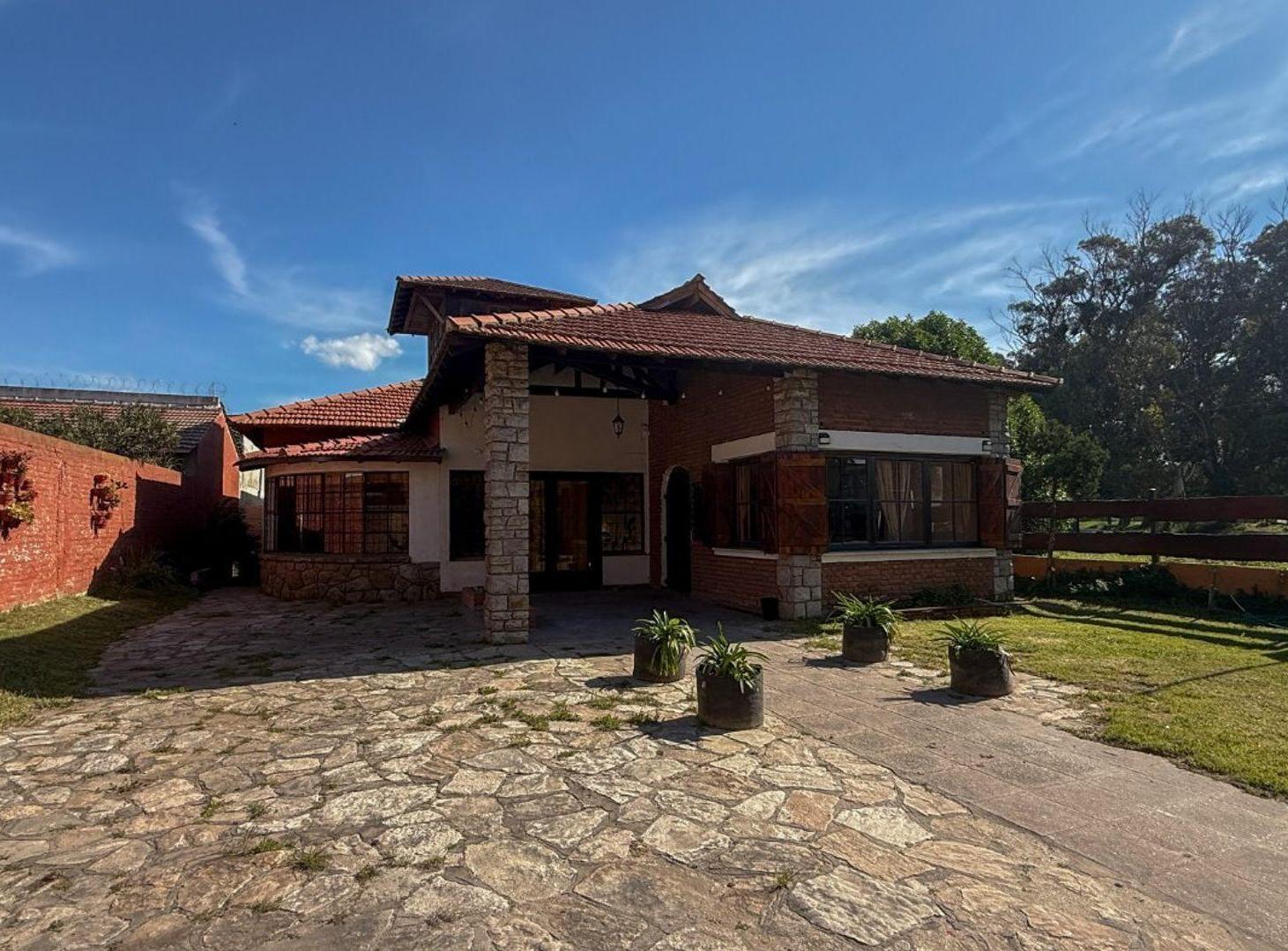 Foto de VENTA LOCAL ZONA ALFAR, imagen 1