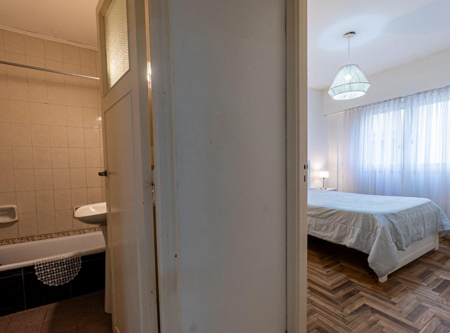 Foto de VENTA DEPARTAMENTO 2 AMBIENTES PLAZA COLON, imagen 5