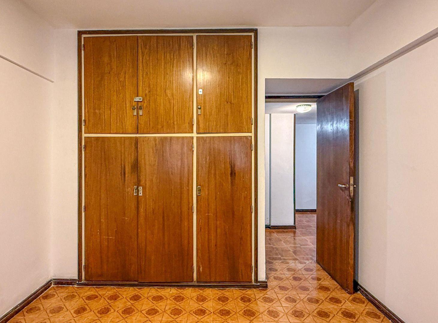 Foto de VENTA DEPTO 3 AMB GUEMES AL FRENTE BALCON, imagen 4